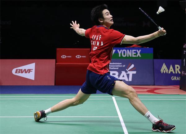 在收益与球 在收益与球