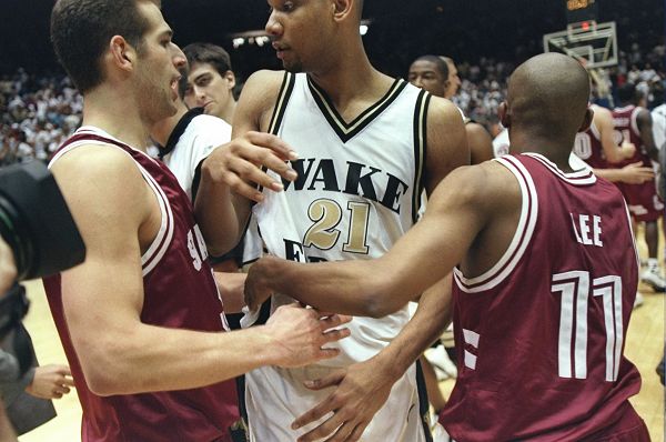 决定性影响 决定性影响