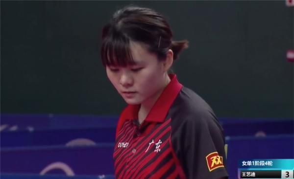 国米中卫首 国米中卫首