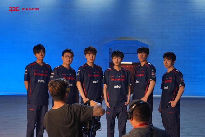 德布劳内的 德布劳内的