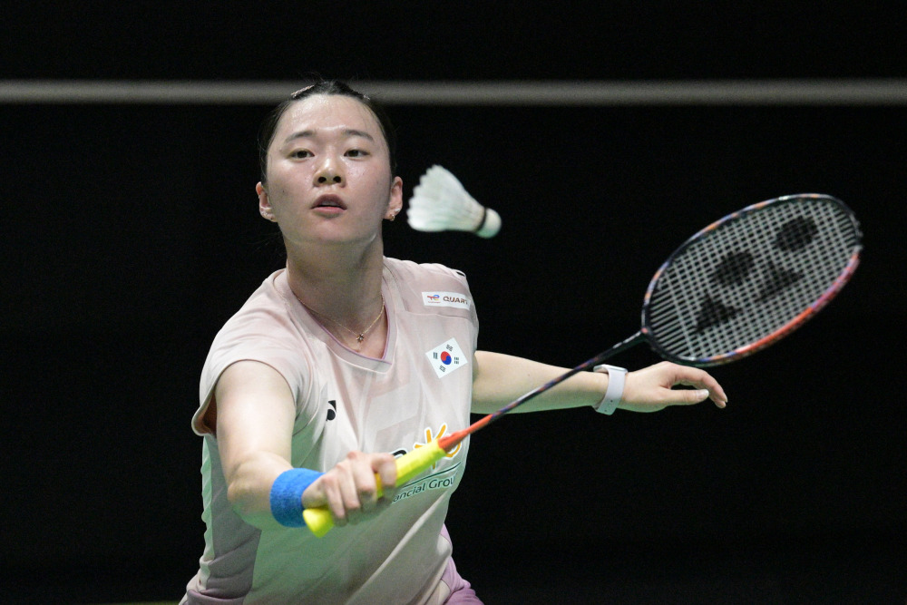 手中不少人 手中不少人